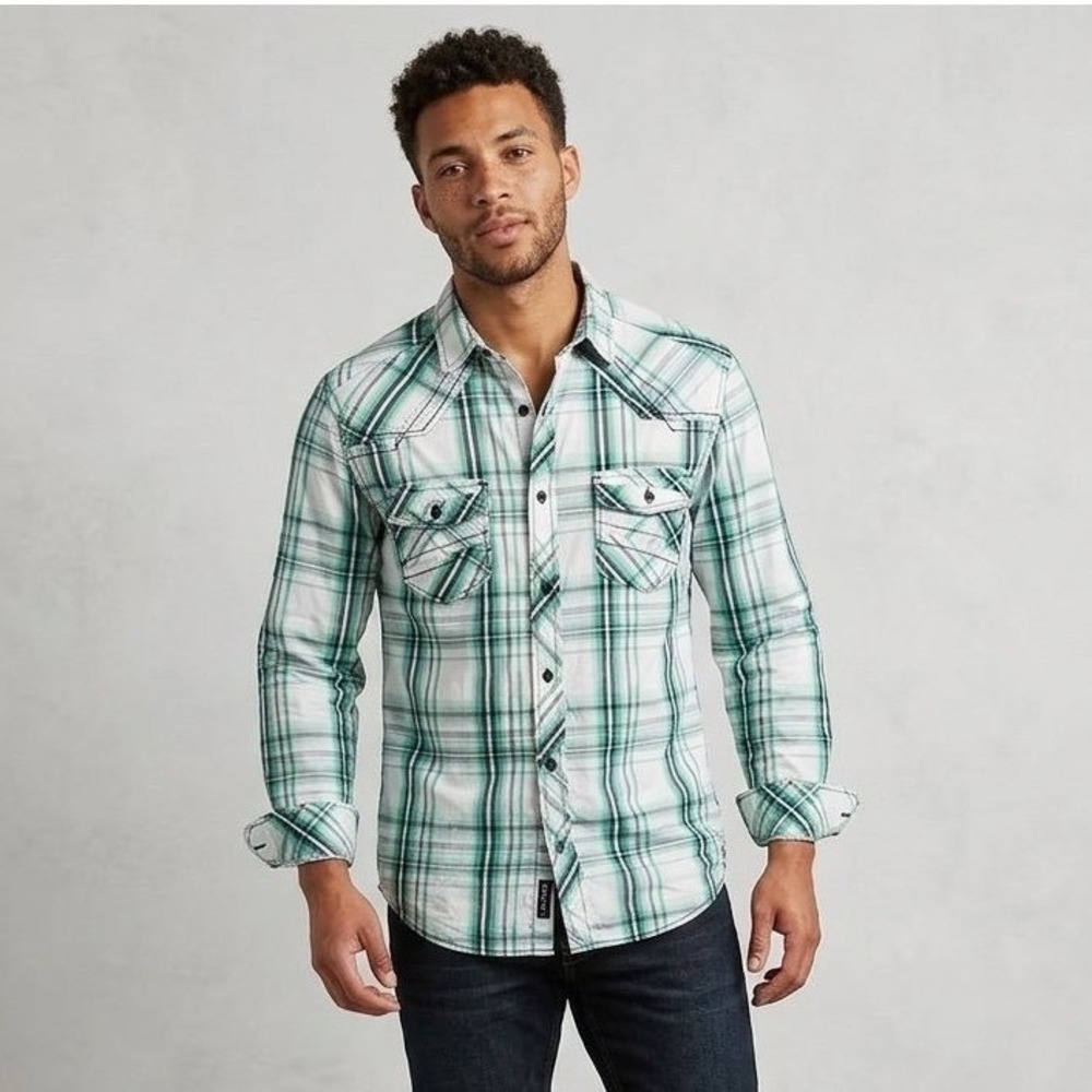 Helix Men's Athletic Fit Plaid Long Sleeve Button Up Shirt Green Black White M